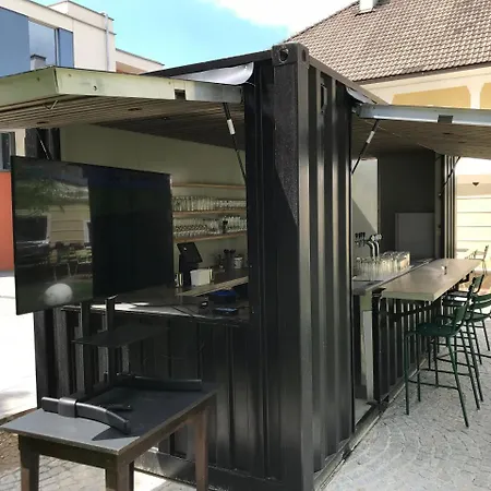 Maxlhaid 3* Wels